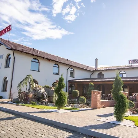 Hotel Restaurant Autostrada Freeway Apoldu De Jos 3*